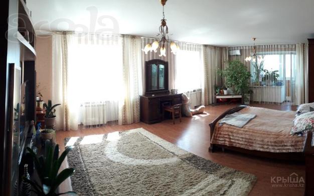 3-комнатная квартира, 120 м², 9/9 эт., Крылова