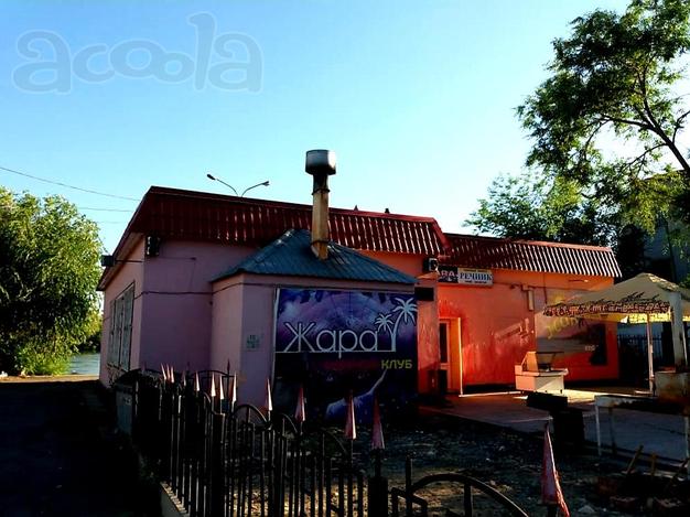 Кафе на Набережной